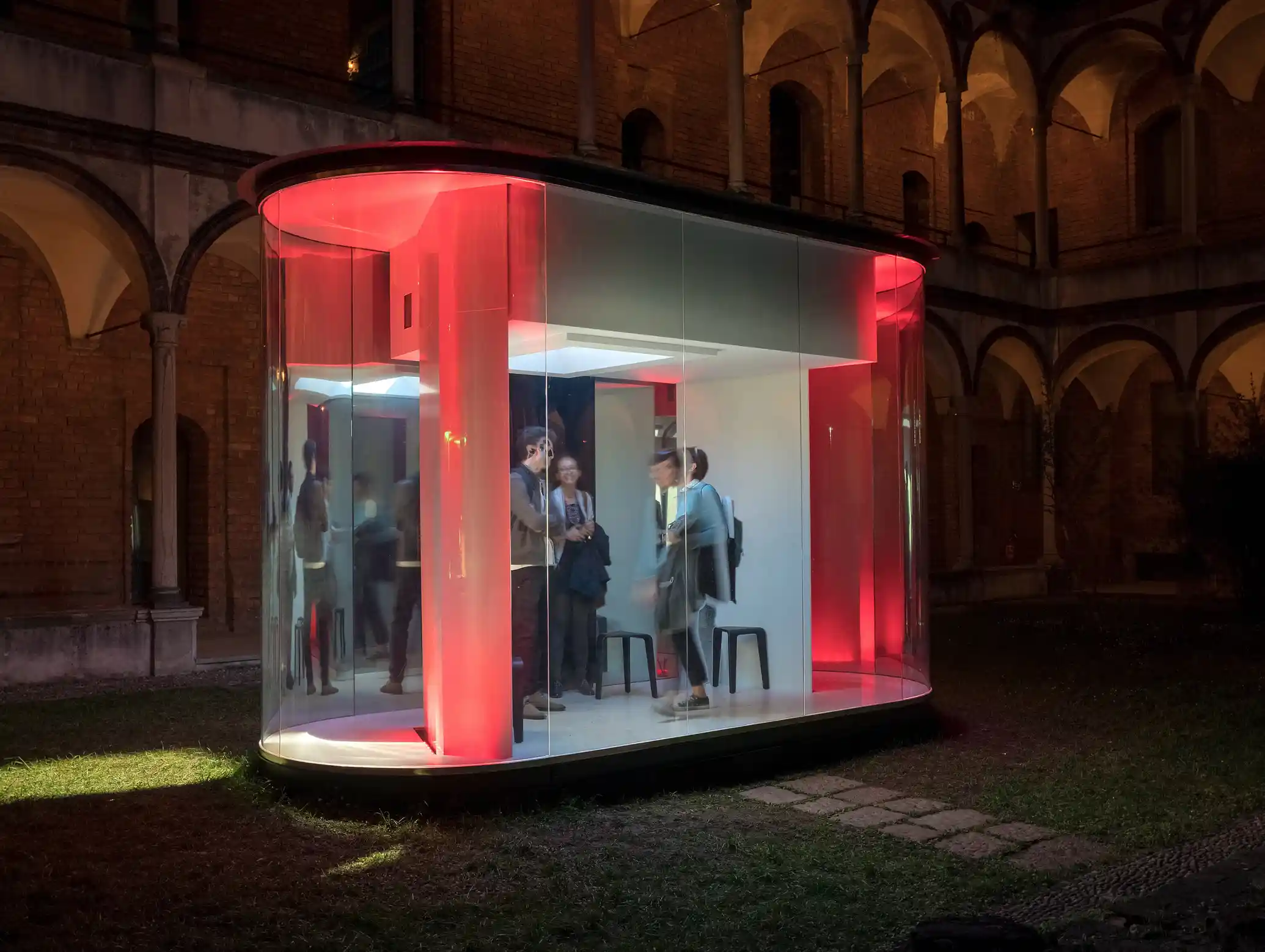 social media per il design taidelli, fuorisalone