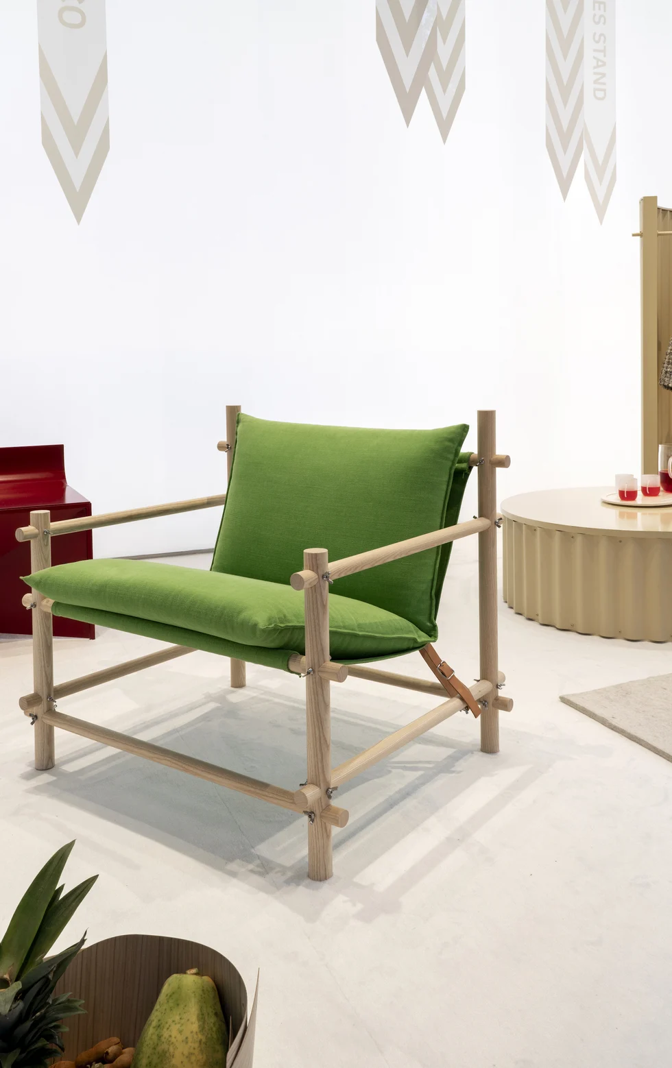 strategia per pianca, emerging lines poltrona